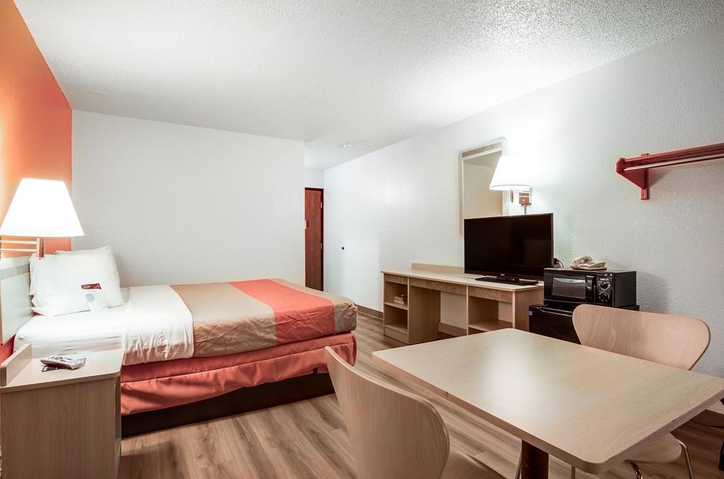 Motel 6-Colby, Ks Номер фото