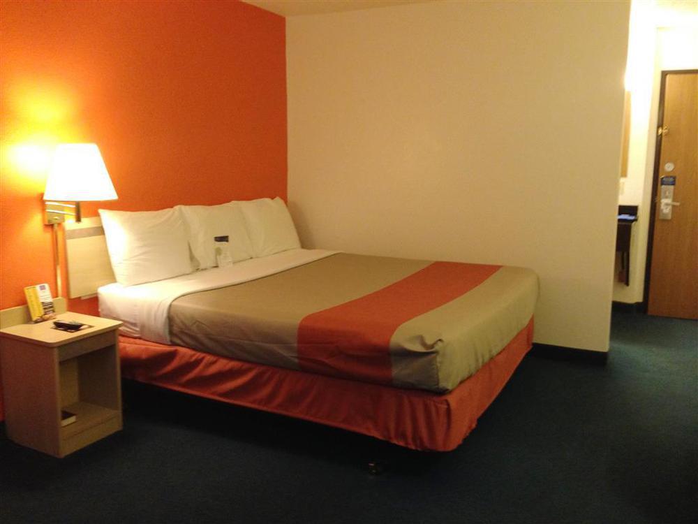Motel 6-Colby, Ks Номер фото