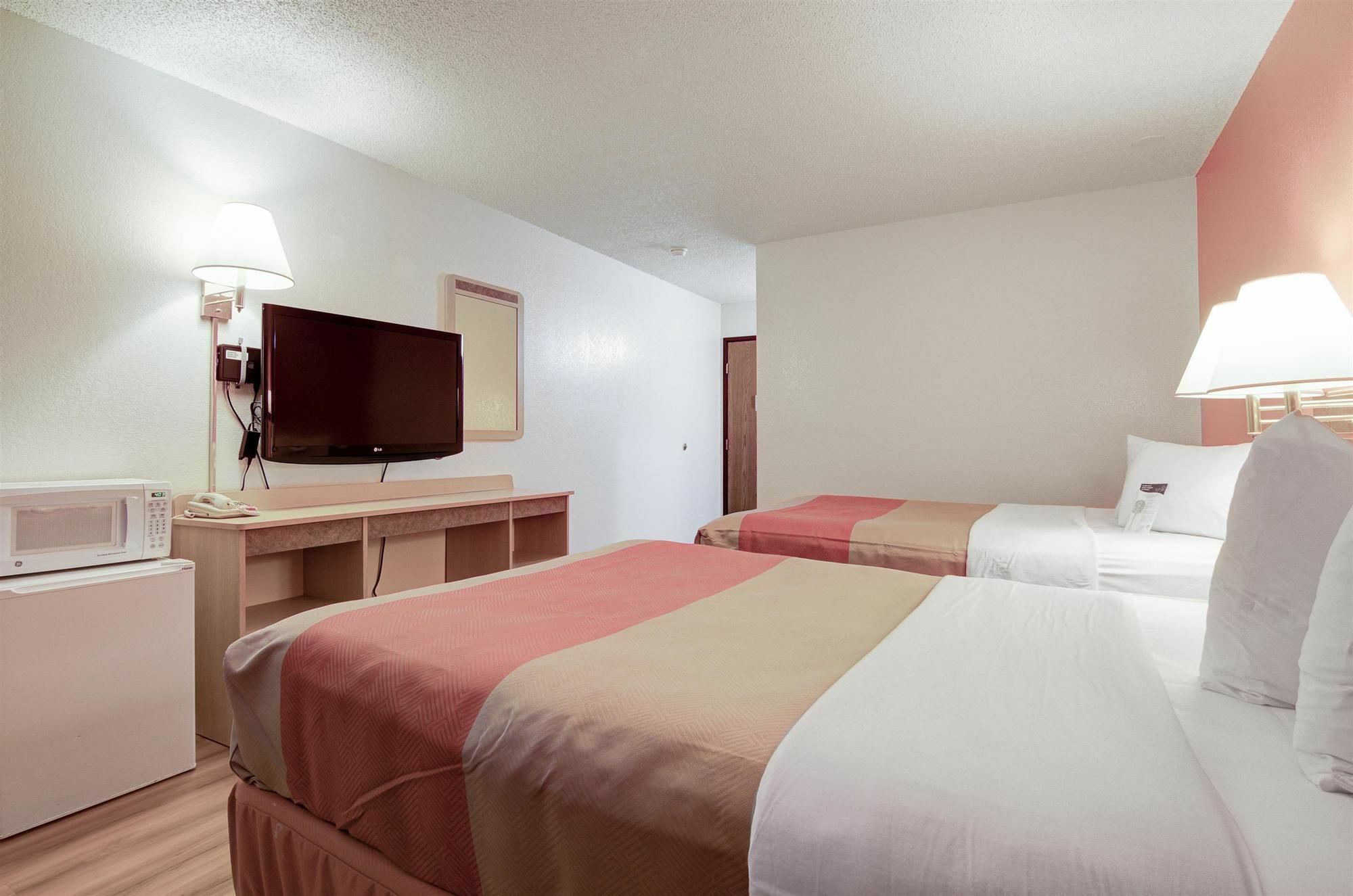 Motel 6-Colby, Ks Екстер'єр фото