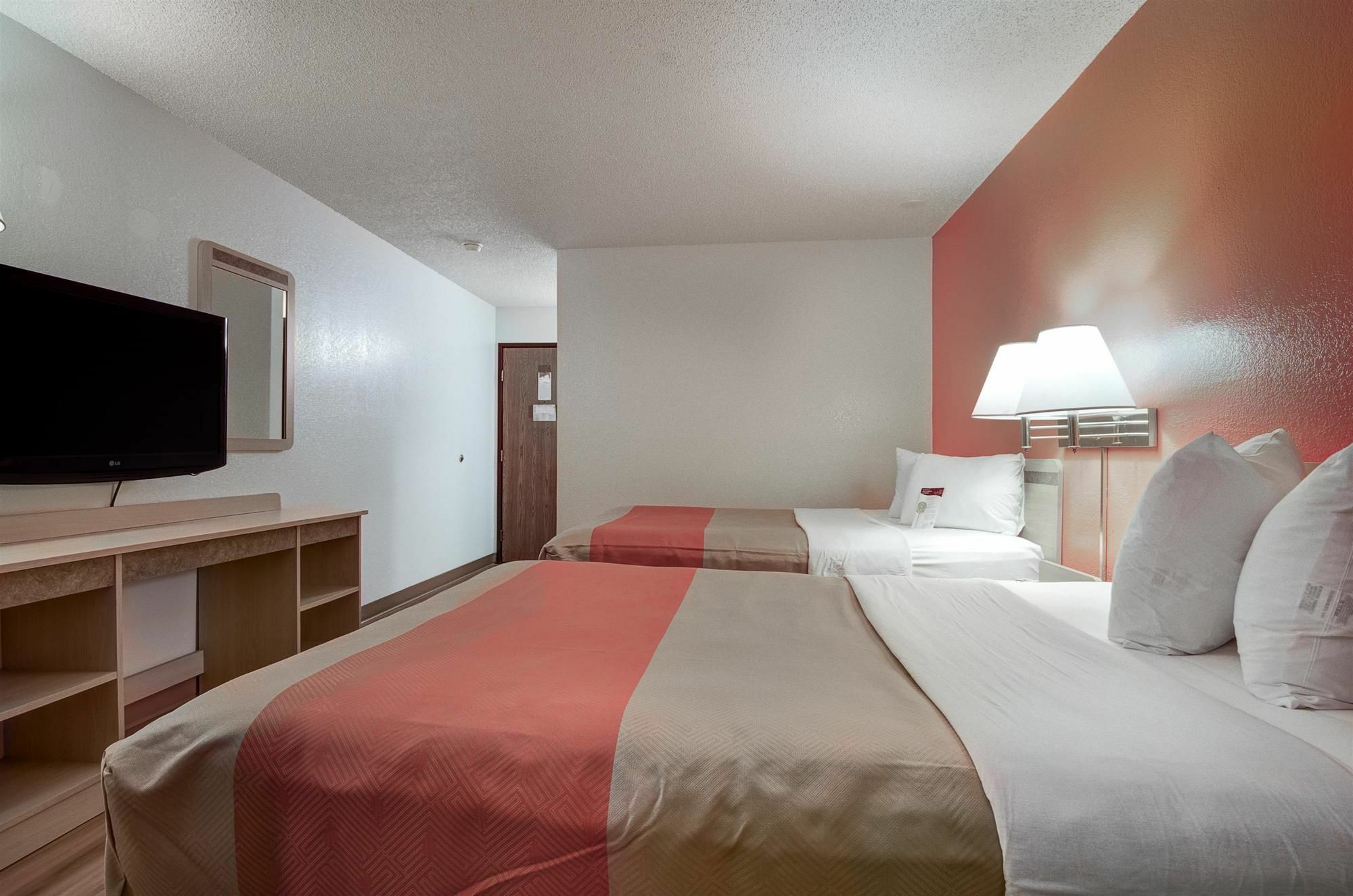Motel 6-Colby, Ks Екстер'єр фото