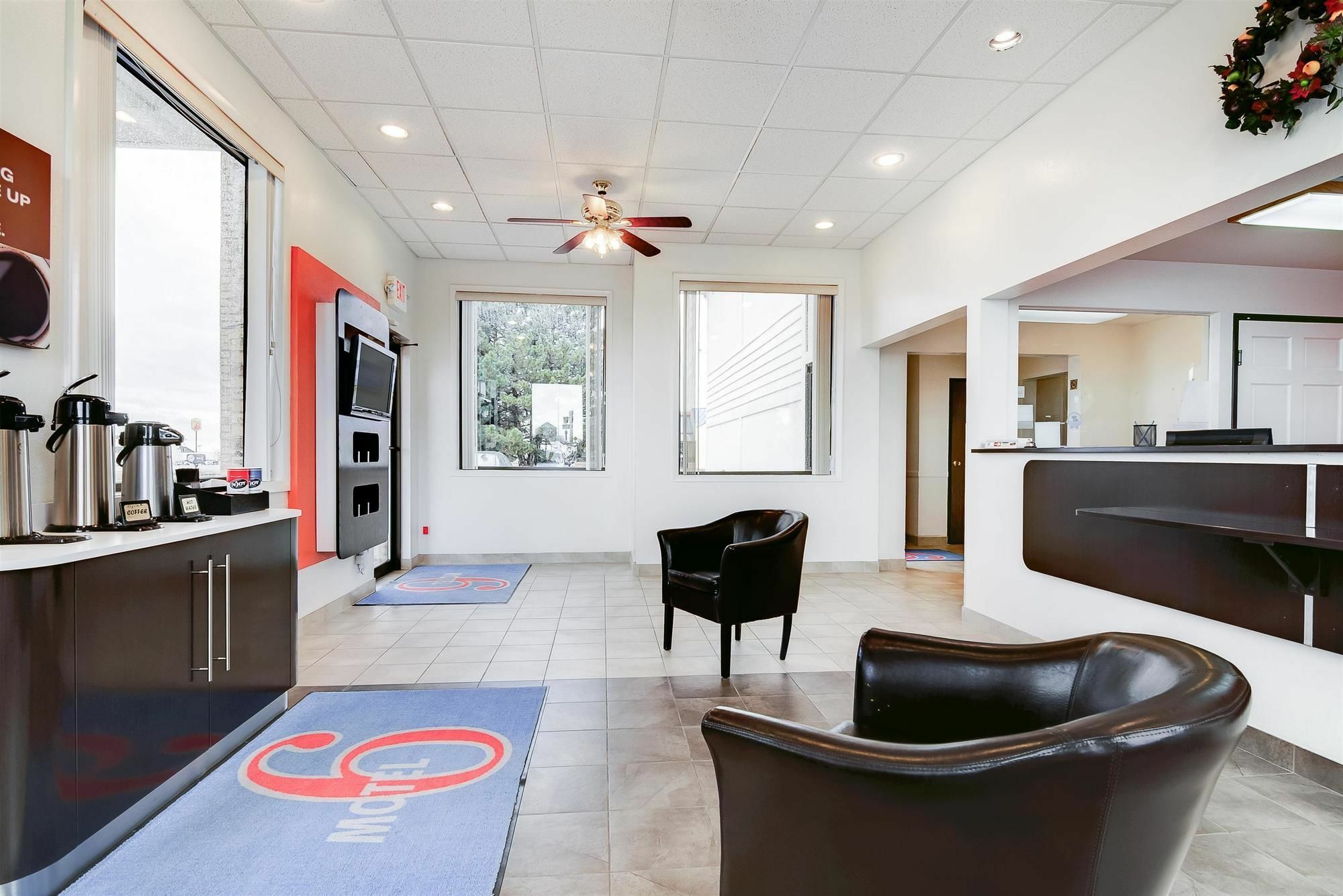 Motel 6-Colby, Ks Екстер'єр фото